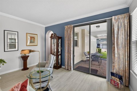 House in Winter Garden, Florida 3 bedrooms, 188.31 sq.m. № 2138813 - photo 11