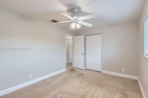 Casa en venta en Fort Lauderdale, Florida, 3 dormitorios, 144.28 m2 № 1756724 - foto 19
