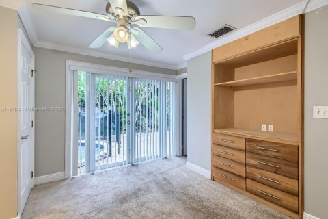 Casa en venta en Fort Lauderdale, Florida, 3 dormitorios, 144.28 m2 № 1756724 - foto 15