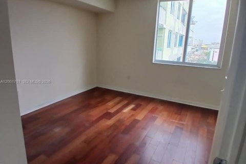 Снять в аренду кондоминиум в Майами, Флорида 2 спальни, 81.1м2, № 2065902 - фото 3