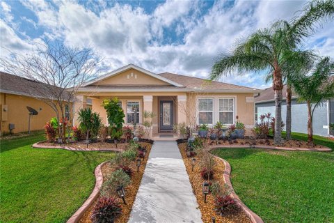 Villa ou maison à vendre à New Smyrna Beach, Floride: 3 chambres, 171.68 m2 № 1567679 - photo 2