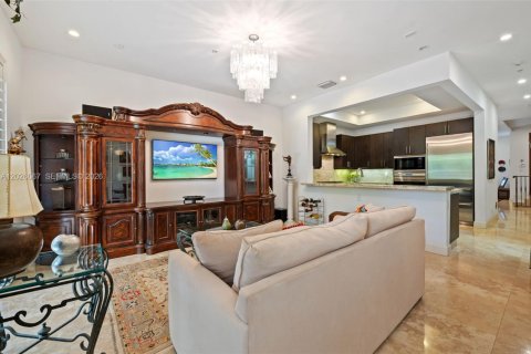 Townhouse in Miami, Florida 3 bedrooms, 248.79 sq.m. № 2189550 - photo 9
