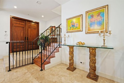 Townhouse in Miami, Florida 3 bedrooms, 248.79 sq.m. № 2189550 - photo 2
