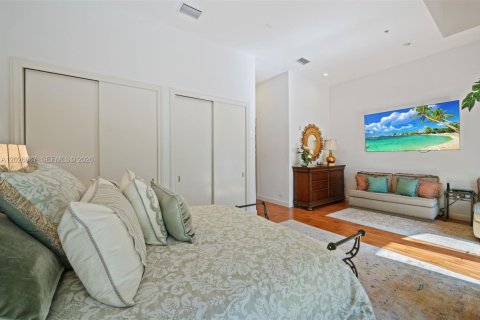 Townhouse in Miami, Florida 3 bedrooms, 248.79 sq.m. № 2189550 - photo 16
