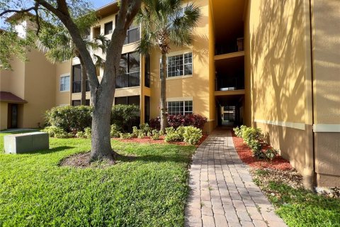Condo in Tampa, Florida, 1 bedroom  № 2109101