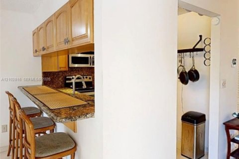 Casa en venta en Cooper City, Florida, 3 dormitorios, 143.16 m2 № 2407793 - foto 10