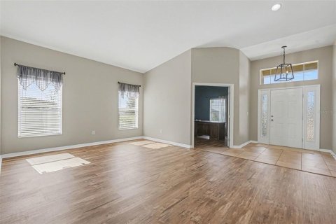 Casa en venta en San Antonio, Florida, 4 dormitorios, 243.68 m2 № 2377559 - foto 5