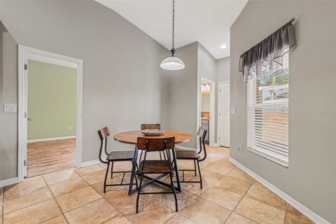 Casa en venta en San Antonio, Florida, 4 dormitorios, 243.68 m2 № 2377559 - foto 7