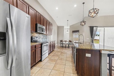 Casa en venta en San Antonio, Florida, 4 dormitorios, 243.68 m2 № 2377559 - foto 12