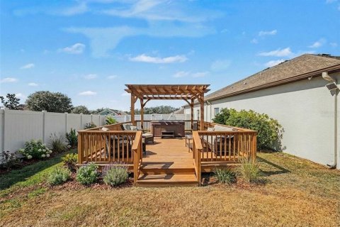 Casa en venta en San Antonio, Florida, 4 dormitorios, 243.68 m2 № 2377559 - foto 25