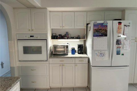 House in Port Charlotte, Florida 3 bedrooms, 198.44 sq.m. № 1812732 - photo 10