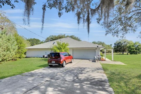 Villa ou maison à vendre à Dunnellon, Floride: 4 chambres, 278.61 m2 № 2156002 - photo 9