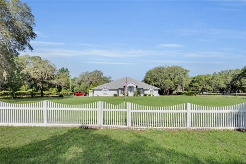 Villa ou maison à vendre à Dunnellon, Floride: 4 chambres, 278.61 m2 № 2156002 - photo 3
