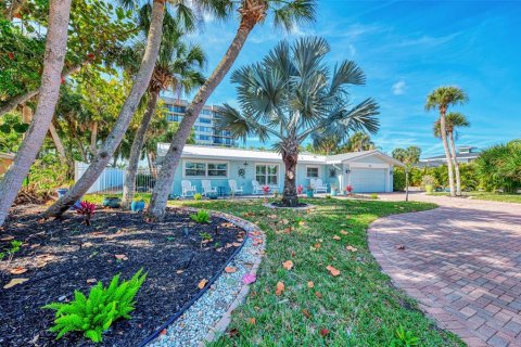 Villa ou maison à louer à Sarasota, Floride: 3 chambres, 188.59 m2 № 2124985 - photo 13
