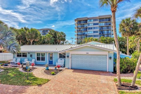 Villa ou maison à louer à Sarasota, Floride: 3 chambres, 188.59 m2 № 2124985 - photo 12