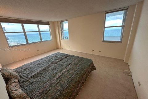 Copropriété à vendre à Miami Beach, Floride: 2 chambres, 149.11 m2 № 1794267 - photo 3