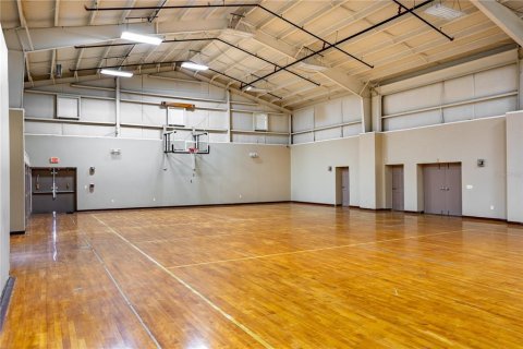 Immobilier commercial à vendre à Thonotosassa, Floride: 3154.03 m2 № 2133430 - photo 29