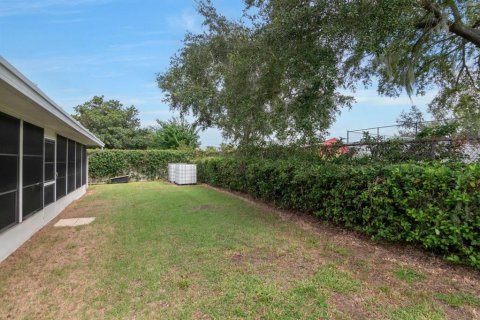Villa ou maison à vendre à Valrico, Floride: 4 chambres, 189.15 m2 № 2388947 - photo 30