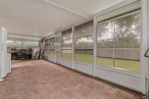 Villa ou maison à vendre à Valrico, Floride: 4 chambres, 189.15 m2 № 2388947 - photo 16