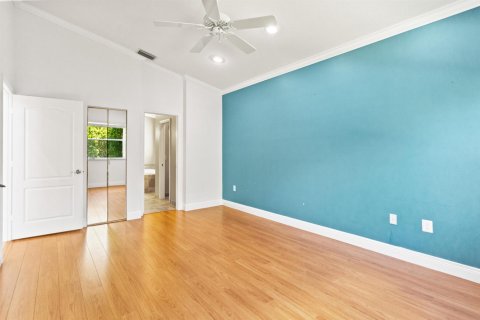 Купить виллу или дом в Корал-Спрингс, Флорида 11 комнат, 157.38м2, № 2086046 - фото 29