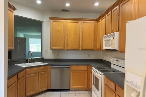 Touwnhouse à louer à Sarasota, Floride: 3 chambres, 181.53 m2 № 2098654 - photo 4