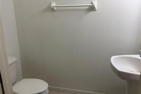 Touwnhouse à louer à Sarasota, Floride: 3 chambres, 181.53 m2 № 2098654 - photo 7