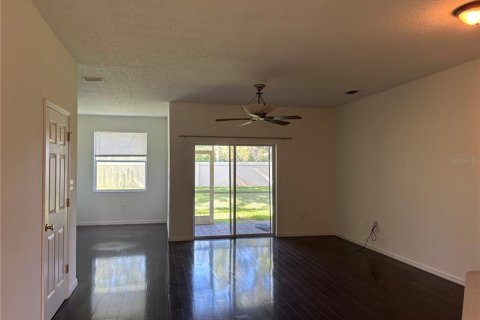 Touwnhouse à louer à Sarasota, Floride: 3 chambres, 181.53 m2 № 2098654 - photo 9