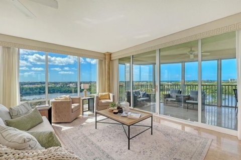 Copropriété à vendre à Osprey, Floride: 3 chambres, 240.99 m2 № 2391052 - photo 13