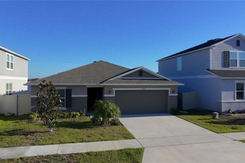 House in Davenport, Florida 4 bedrooms, 158.58 sq.m. № 1528510 - photo 28