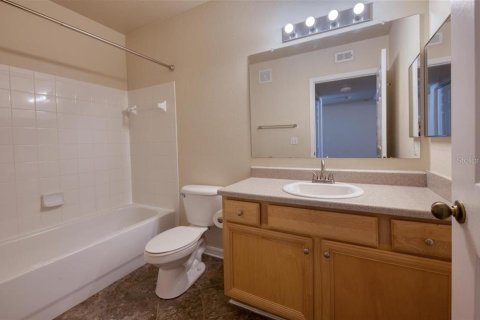 Copropriété à louer à Sarasota, Floride: 2 chambres, 98.29 m2 № 2396810 - photo 17