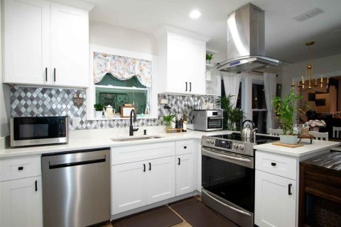 Villa ou maison à vendre à Orlando, Floride: 2 chambres, 87.79 m2 № 1720897 - photo 3