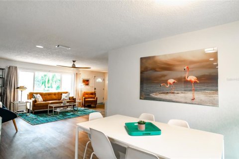 Villa ou maison à vendre à Indian Harbour Beach, Floride: 3 chambres, 130.06 m2 № 2388751 - photo 13