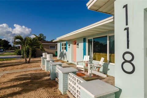 Villa ou maison à vendre à Indian Harbour Beach, Floride: 3 chambres, 130.06 m2 № 2388751 - photo 3