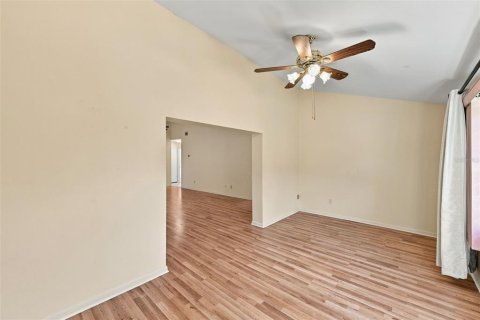 Touwnhouse à vendre à Fern Park, Floride: 3 chambres, 159.88 m2 № 2402828 - photo 15