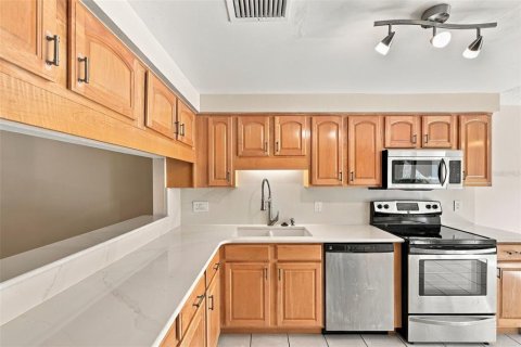 Touwnhouse à vendre à Fern Park, Floride: 3 chambres, 159.88 m2 № 2402828 - photo 8