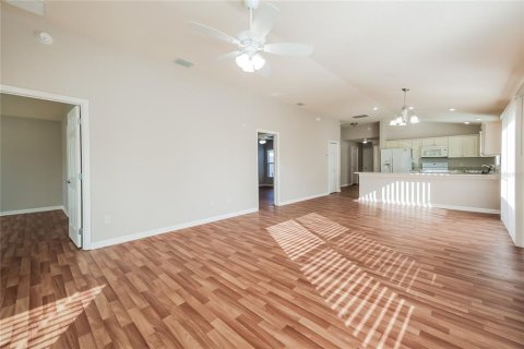 Villa ou maison à vendre à The Villages, Floride: 3 chambres, 129.88 m2 № 1448026 - photo 6