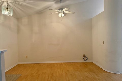 House in Valrico, Florida 3 bedrooms, 133.78 sq.m. № 1602796 - photo 3