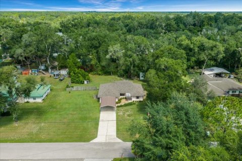 House in Inverness, Florida 3 bedrooms, 120.22 sq.m. № 2396513 - photo 3