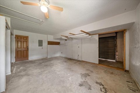 House in Inverness, Florida 3 bedrooms, 120.22 sq.m. № 2396513 - photo 29