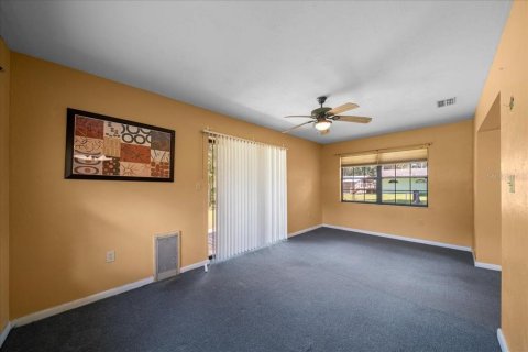 House in Inverness, Florida 3 bedrooms, 120.22 sq.m. № 2396513 - photo 13