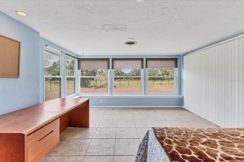 House in Sarasota, Florida 3 bedrooms, 165.46 sq.m. № 1686629 - photo 25