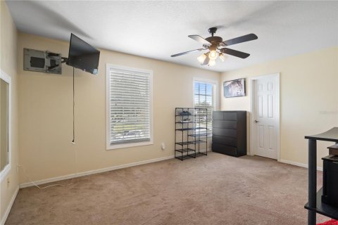 Casa en venta en Orlando, Florida, 6 dormitorios, 326.46 m2 № 1902808 - foto 22