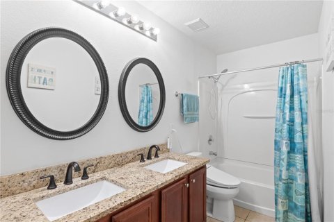 Casa en venta en Orlando, Florida, 6 dormitorios, 326.46 m2 № 1902808 - foto 19