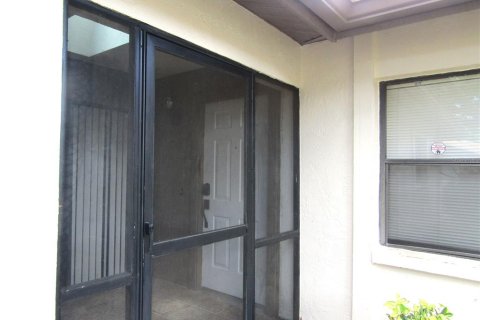 Casa en venta en Sarasota, Florida, 2 dormitorios, 134.8 m2 № 2158043 - foto 4