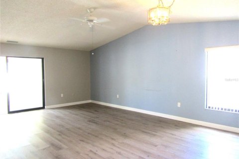 Casa en venta en Sarasota, Florida, 2 dormitorios, 134.8 m2 № 2158043 - foto 11