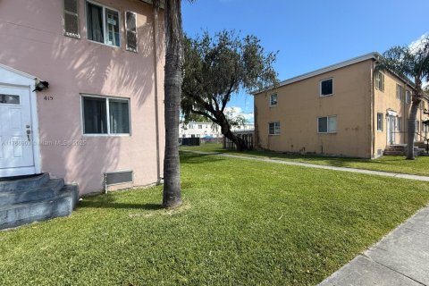 Condo in Miami, Florida, 2 bedrooms  № 1867437 - photo 5