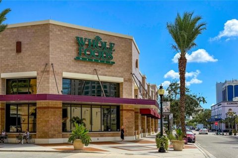 Condo in Sarasota, Florida, 3 bedrooms № 1532423 - photo 13