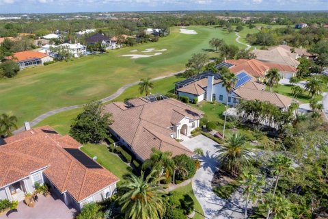 House in Sarasota, Florida 4 bedrooms, 367.99 sq.m. № 1534293 - photo 3