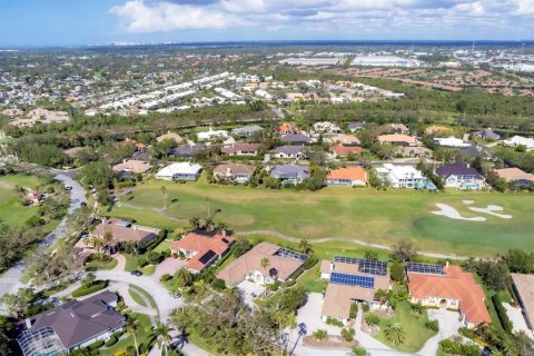 House in Sarasota, Florida 4 bedrooms, 367.99 sq.m. № 1534293 - photo 2