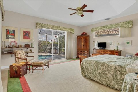 House in Sarasota, Florida 4 bedrooms, 367.99 sq.m. № 1534293 - photo 26